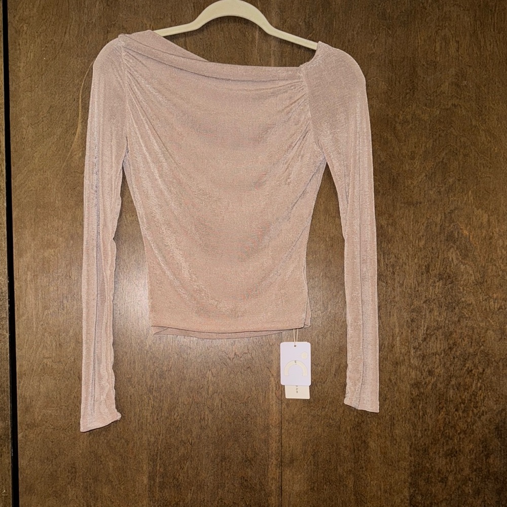 Commense Off-Shoulder Top - Picture 2 of 3